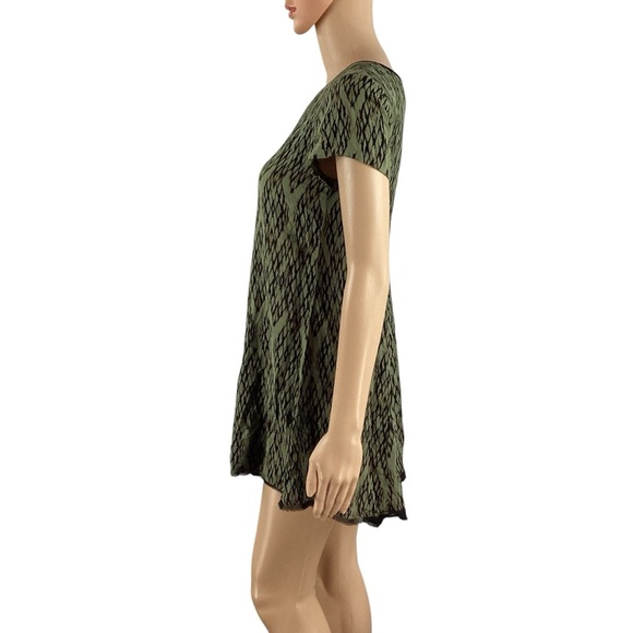 Silence + Noise Witchy Dress Green Black Print Rayon XS - Picture 4 of 7